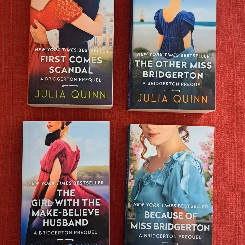 Bridgerton Book Series by Julia Quinn - Picture 3 of 3